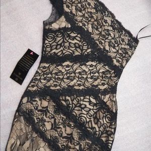Bebe One shoulder black lace dress- xxs